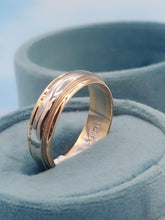 Load image into Gallery viewer, Two Tone Heavy Men's Estate Ring - 14K Gold