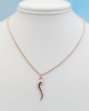 Load image into Gallery viewer, Italian Horn on Wheat Chain - 14K Rose Gold