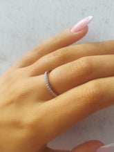Load image into Gallery viewer, 0.28 Carat Diamond Estate Band - 14K White Gold