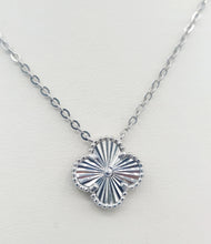 Load image into Gallery viewer, Diamond Cut Fluted Clover Necklace - Sterling Silver