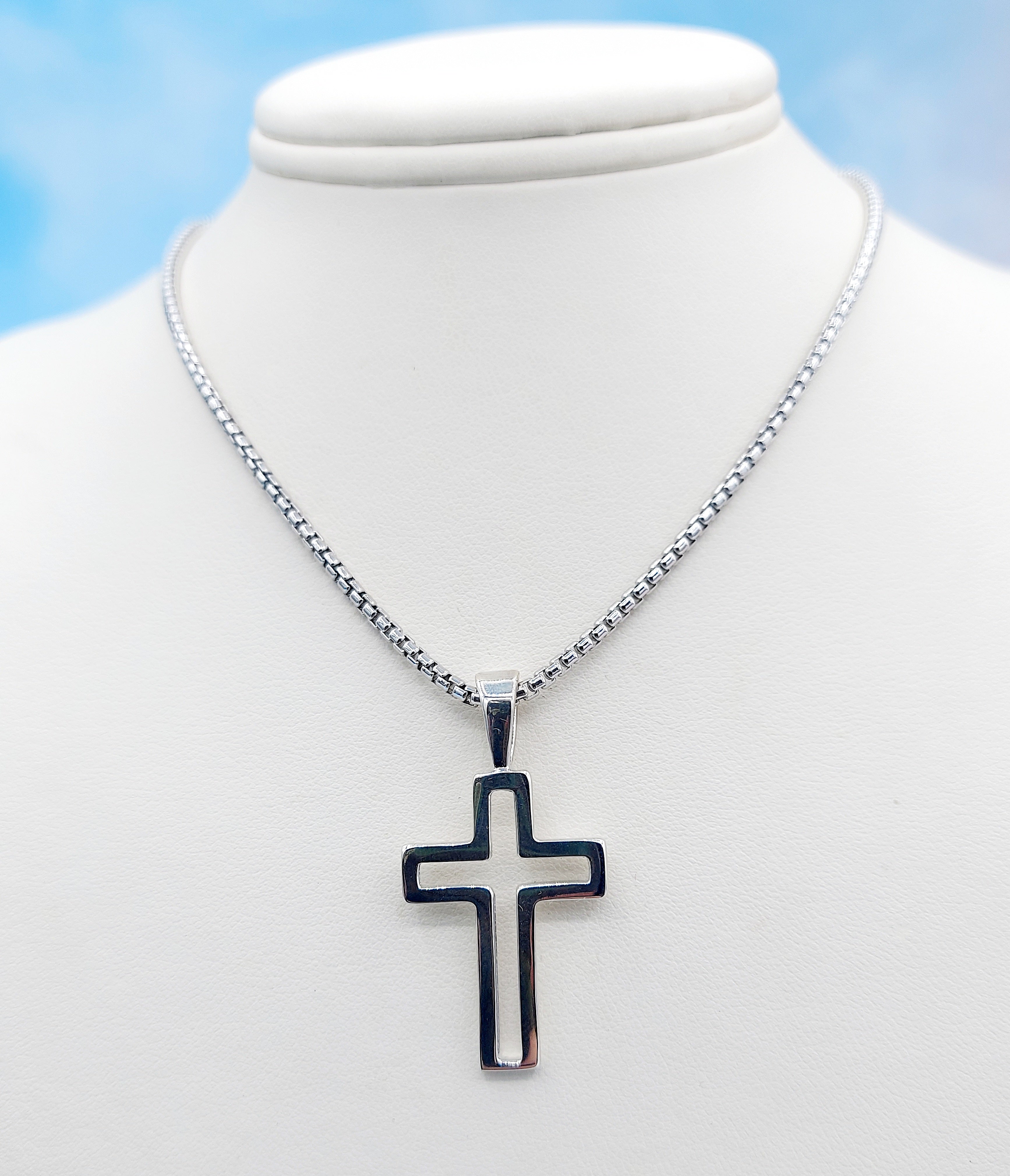 Sterling Silver fashion Two-Tone Nail Crucifix on 20