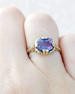 Amethyst Vintage Style Ring - Estate Piece