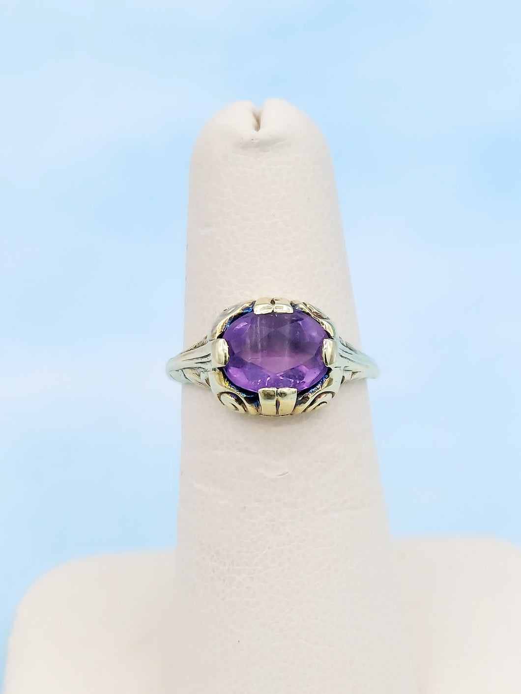 Amethyst Vintage Style Ring - Estate Piece