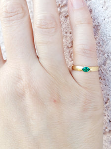 Emerald Marquise Shaped Stone & Yellow Gold - 14K