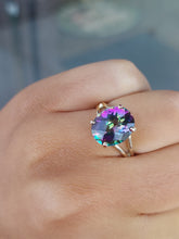 Load image into Gallery viewer, Mystic Topaz 10k Gold Ring