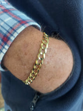 Load image into Gallery viewer, Men’s Cuban Link Bracelet - 14K Yellow Gold