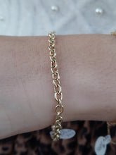 Load image into Gallery viewer, 7.5&quot; Gold Rolo Bracelet with Lobster Claw - 14K Yellow Gold