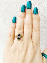 Load image into Gallery viewer, 10K Onyx Ring - Yellow Gold - Estate