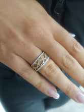 Load image into Gallery viewer, Heart Ring - 14k Gold
