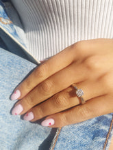 Load image into Gallery viewer, Diamond Ring