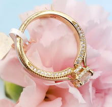 Load image into Gallery viewer, Two Tone Round Brilliant Diamond Engagement Ring - 14K Yellow &amp; White Gold