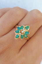 Load image into Gallery viewer, Emerald Flower Estate Ring - 14K Gold