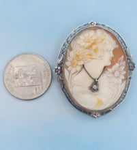 Load image into Gallery viewer, Art Deco Cameo Pin