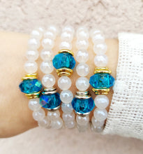 Load image into Gallery viewer, Mystic White Agate &amp; Blue Faceted Crystal Stash Bracelet