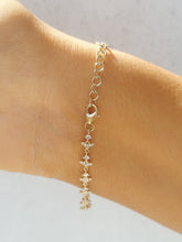 Load image into Gallery viewer, Glittering Diamond Bracelet 14K Yellow Gold