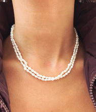 Load image into Gallery viewer, Estate Pearl necklace