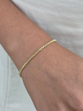 Load image into Gallery viewer, Gold Italian Round Box Bracelet - 14K Yellow Gold