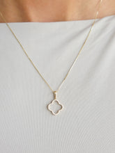 Load image into Gallery viewer, Diamond Clover Pendant - 14K Yellow Gold