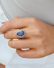 Load image into Gallery viewer, Sempu Sapphire Ring - Samuel B