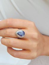 Load image into Gallery viewer, Sempu Sapphire Ring - Samuel B