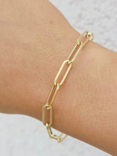 Load image into Gallery viewer, 7" Classic 14k Paperclip Bracelet - 14K Yellow Gold