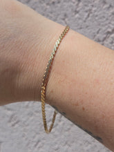 Load image into Gallery viewer, 8.5 S Style Gold Estate Bracelet - 14K Gold