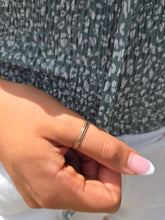 Load image into Gallery viewer, 10K Rose Gold Thumb Ring