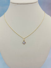 Load image into Gallery viewer, Lucky Clover on 16” Chain - Gold
