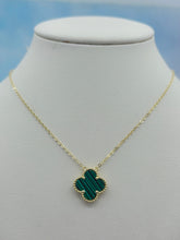 Load image into Gallery viewer, Malachite Clover Necklace - Gold Plated Sterling Silver