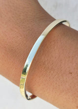 Load image into Gallery viewer, Polished Gold Bangle Bracelet - 14k Yellow Gold