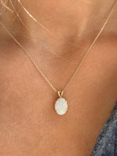 Load image into Gallery viewer, Opal necklace - 14K Gold