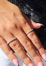 Load image into Gallery viewer, .24 11 stone diamond band - 14K Gold