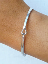 Load image into Gallery viewer, &quot;Fight Cancer&quot; Bangle Bracelet with Breast Cancer Ribbon