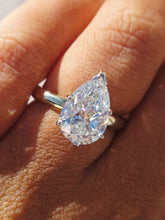 Load image into Gallery viewer, 3.09 Carat Pear Lab Diamond Engagement Ring - 14K Yellow Gold