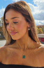 Load image into Gallery viewer, Green Agate Statement Necklace - 14K Yellow Gold