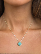 Load image into Gallery viewer, Malachite Clover Necklace - Gold Plated Sterling Silver