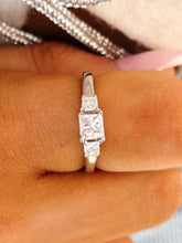 Load image into Gallery viewer, 3 stone Diamond Estate Ring - 10K Gold