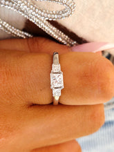 Load image into Gallery viewer, 3 stone Diamond Estate Ring - 10K Gold
