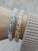 Load image into Gallery viewer, White Sparkle Vintage-Style Filigree Beaded Bracelet - Stash