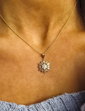 Load image into Gallery viewer, Two Tone Snowflake Charm on Razza Chain - 14K Gold