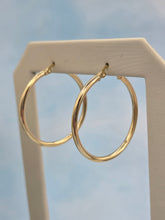 Load image into Gallery viewer, Medium Plain Gold Hoops - 14k Gold