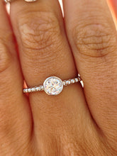 Load image into Gallery viewer, Dotted Bezel Ring - Sterling Silver