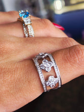 Load image into Gallery viewer, Triple Flower Ring - Sterling Silver