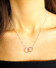 Load image into Gallery viewer, Locked Double Circle Necklace