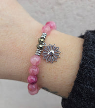 Load image into Gallery viewer, "Follow Your Heart" Charm Bracelet - TJazelle