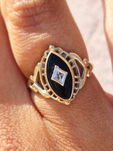 Load image into Gallery viewer, 10K Onyx Ring - Yellow Gold - Estate