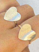 Load image into Gallery viewer, Crush Hammered Heart Ring - Lotus