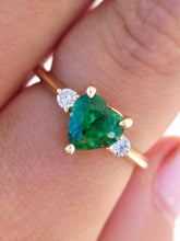 Load image into Gallery viewer, Green Emerald &amp; Diamond Heart Ring - 14K Yellow Gold
