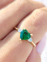 Load image into Gallery viewer, Green Emerald &amp; Diamond Heart Ring - 14K Yellow Gold