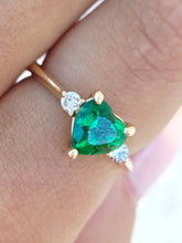 Load image into Gallery viewer, Green Emerald &amp; Diamond Heart Ring - 14K Yellow Gold